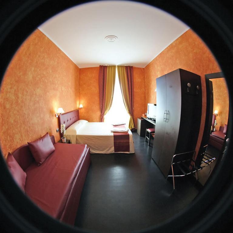 Triple Room,271956069:JPEG