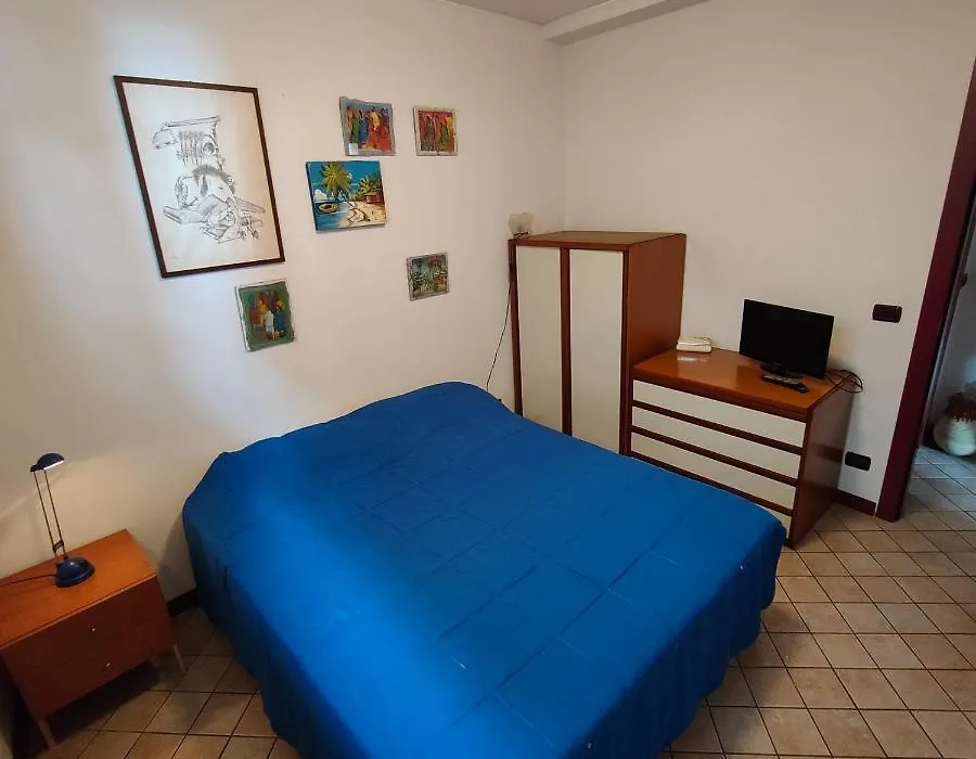 Suite Fronte Mare-1