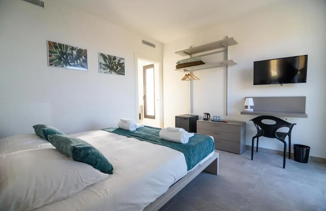 Agave Rooms-1